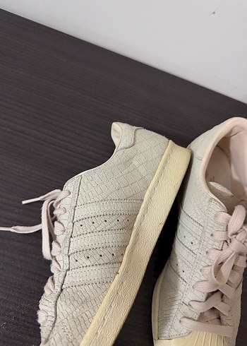 Adidas Bej Kadın Sneakers Düz Tabanlı Rahat - Görsel 4