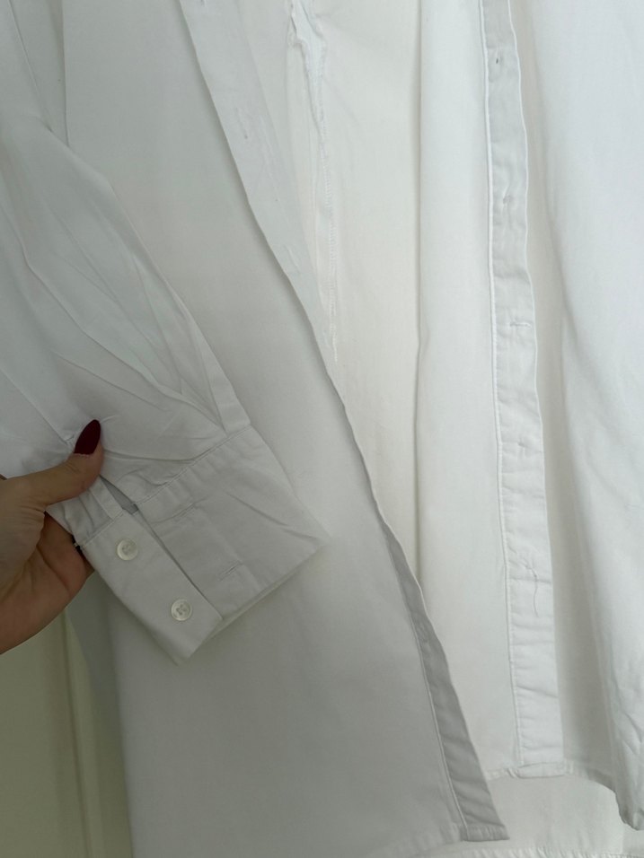 Düğmeli Beyaz Kadın Gömlek - Görsel 3