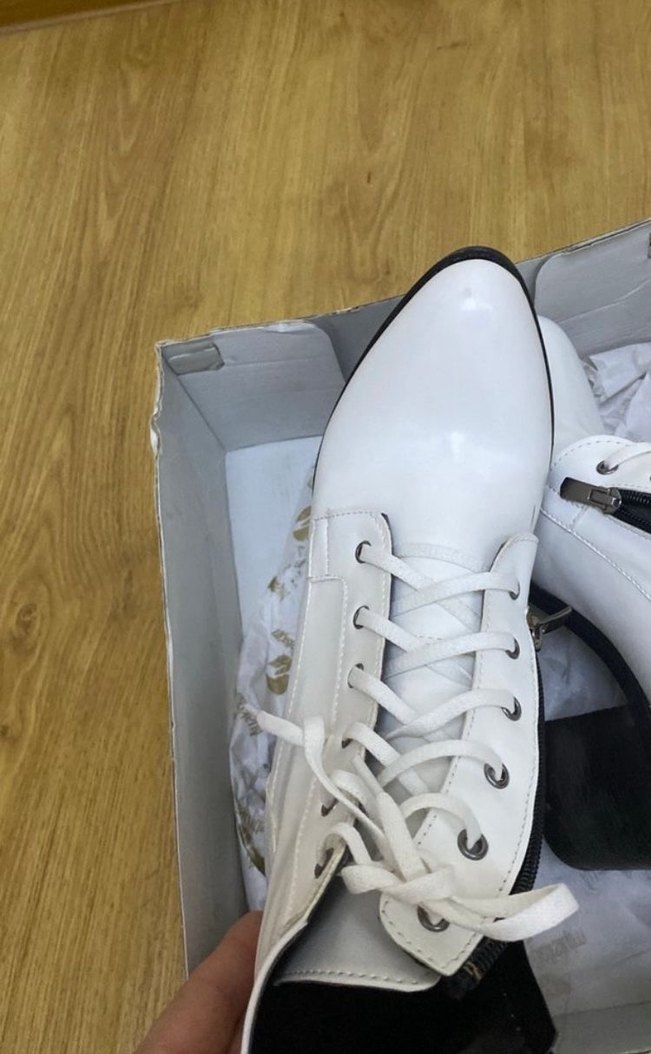 Beyaz Kadın Bot Topuklu - Görsel 2