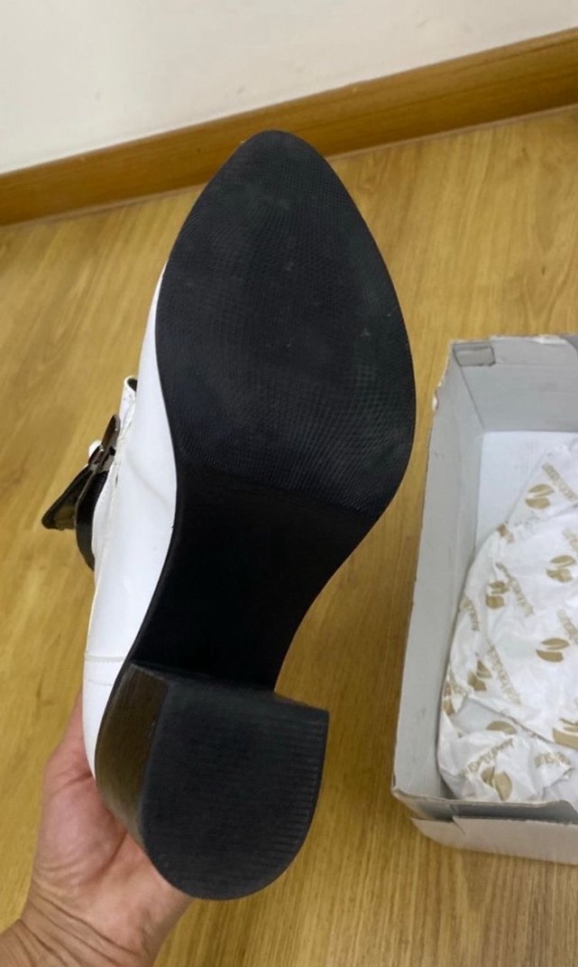 Beyaz Kadın Bot Topuklu - Görsel 3