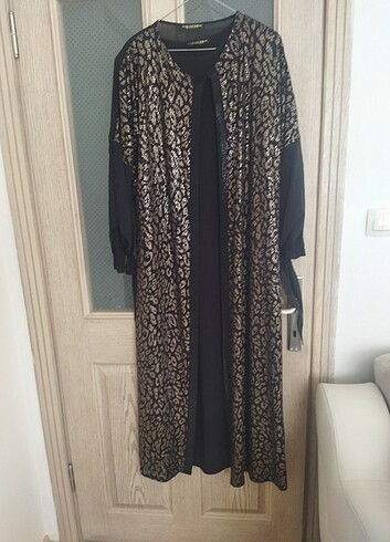 44 Beden siyah Renk Tesettür abaya