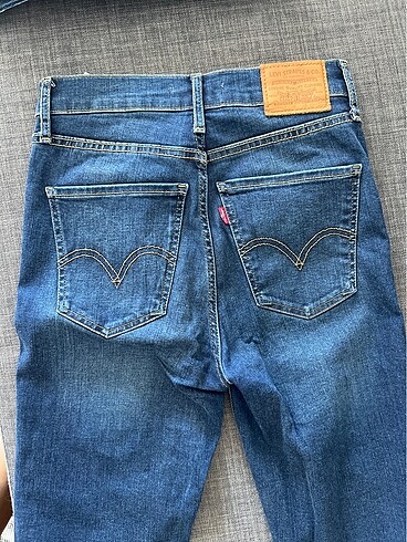 26 Beden mavi Renk Levis jean