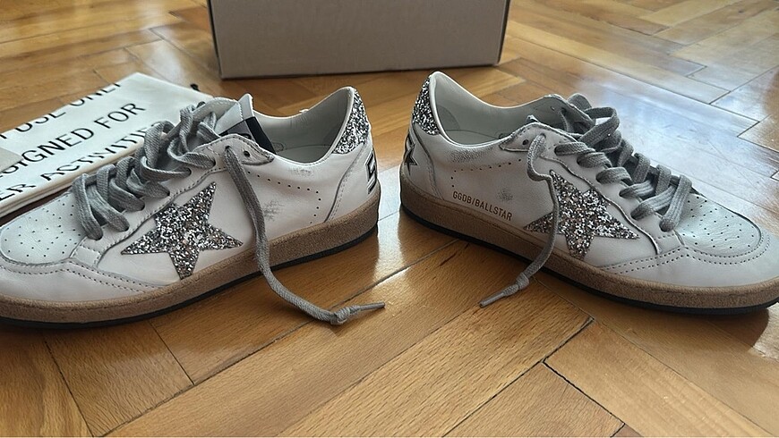 Golden goose