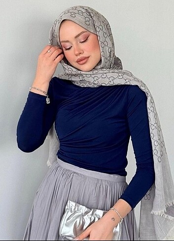 Diğer Drapeli sandy bluz S-M-L-XL bedenleri mevcuttur