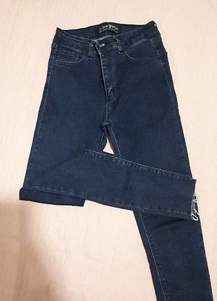 Dar paça yüksek bel jeans