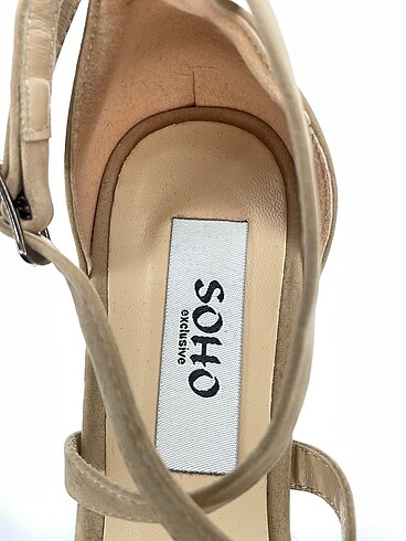 36 Beden çeşitli Renk Diğer Stiletto %70 İndirimli.