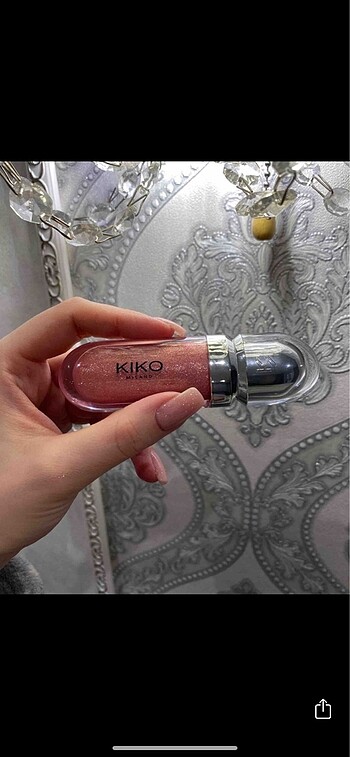 Kiko 17 Pearly Mauve Gloss Araniyor