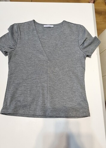 Zara tshirt