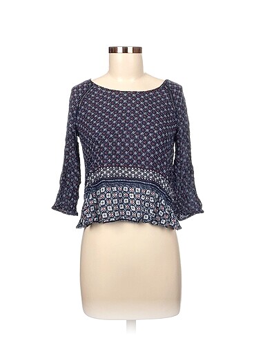 Bershka Bluz %70 İndirimli.