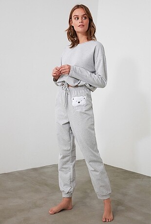 Gri Nakışlı Örme Pijama Takımı