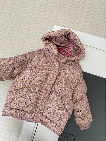Zara mont