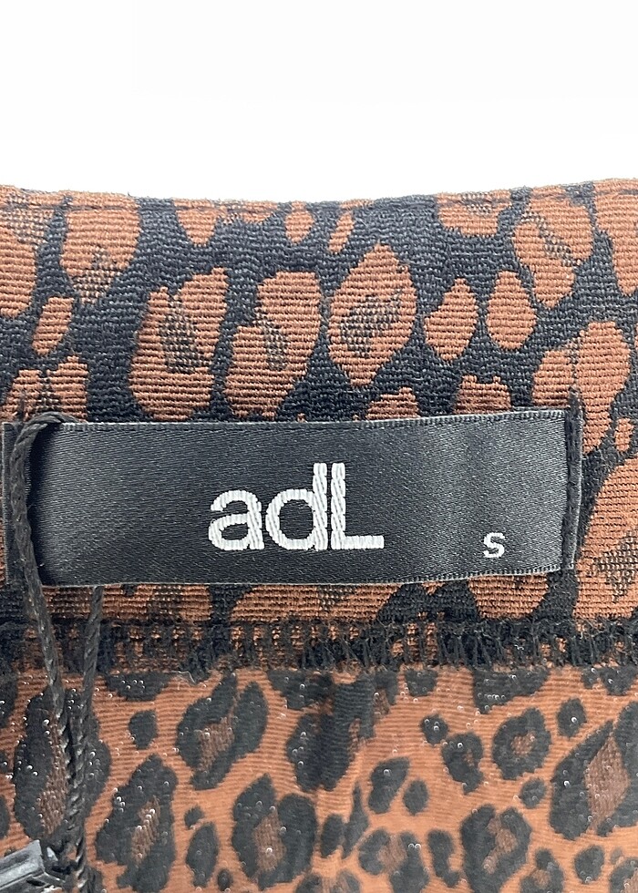 Adil Işık Kalem Etek %70 İndirimli. - Görsel 4