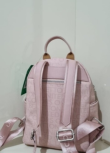 Benetton Benetton pudra sırt cantasi