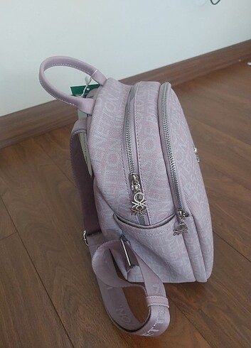 Benetton Benetton lila sirt cantasi