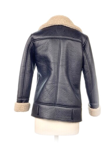 s Beden Stradivarius Mont %70 İndirimli.