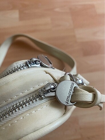 Beden Stradivarius çanta