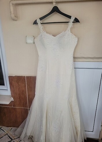 Balık model abiye gelinlik.