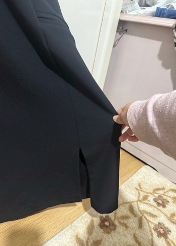 Düğmeli Siyah Midi elbise Satıldı - Görsel 2