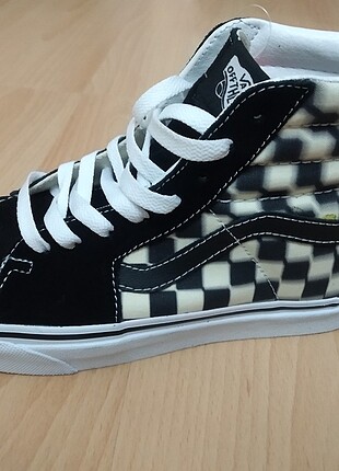 37 Beden siyah Renk Orijinal etiketli vans