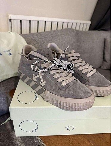 39 Beden Off White Sneakers Spor Ayakkabi