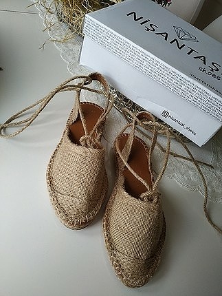 #hasır #sandalet #bilekten #bağli #ipli #espadril