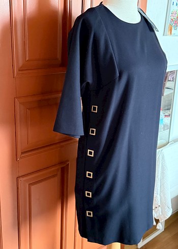 Düğmeli koyulacivert  Midi Rahat Elbise - Görsel 3