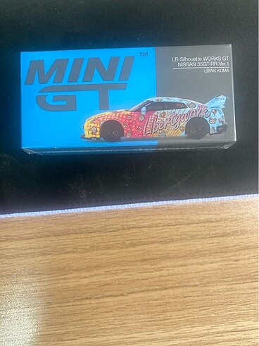 MiniGT 742 LB-Silhoutte WORKS GT Nissan GT-RR Version 1
