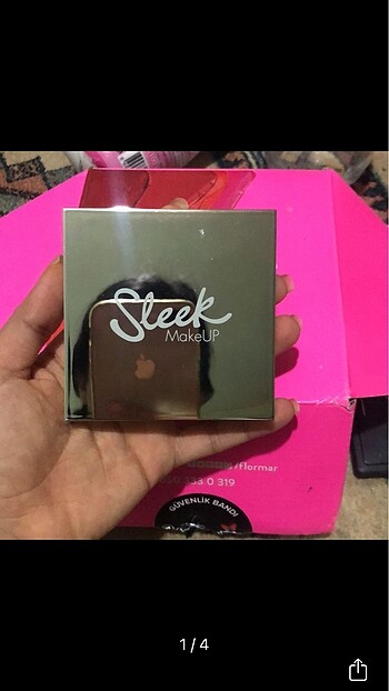 Sleek makeup highlighter palette