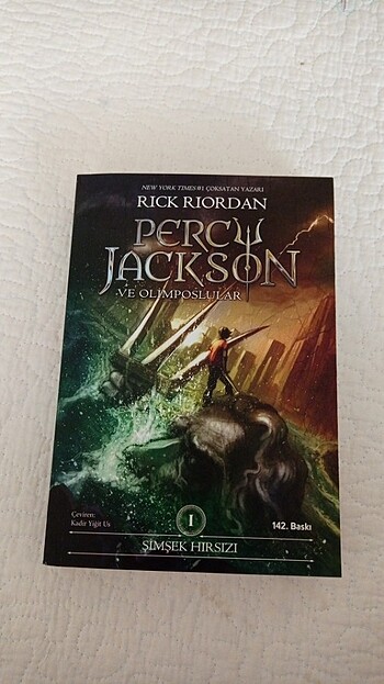 Rick Riordan - Şimşek Hırsızı 1