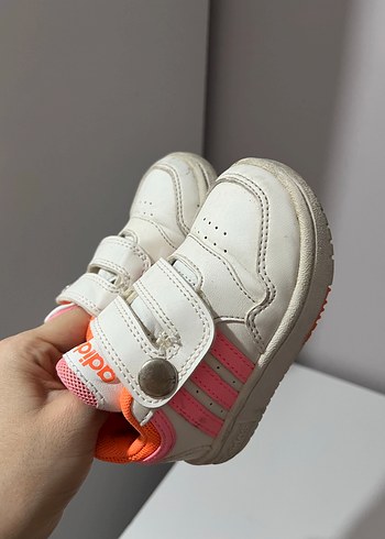 Adidas 21