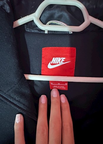 m Beden siyah Renk Nike siyah kapüşonlu ceket