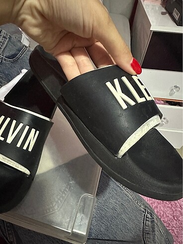 38 Beden Calvin klein terlik