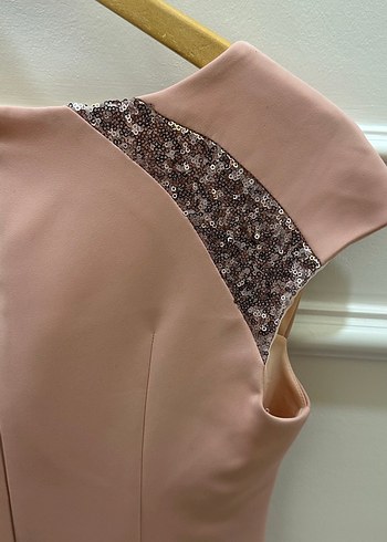 Pierre Cardin V Yaka Pembe Elbise