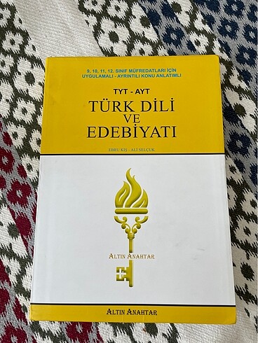 Türkçe ve edebiyat konu anlatım kitabı