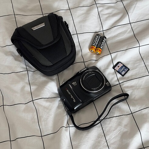 Canon Dijital Fotoğraf Makinesi