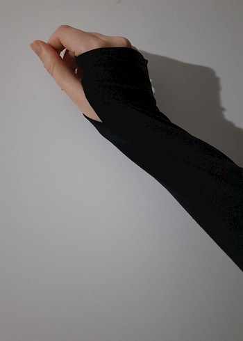 Parmak Geçmeli Siyah Dirsek Altı penye kolluk - Görsel 3