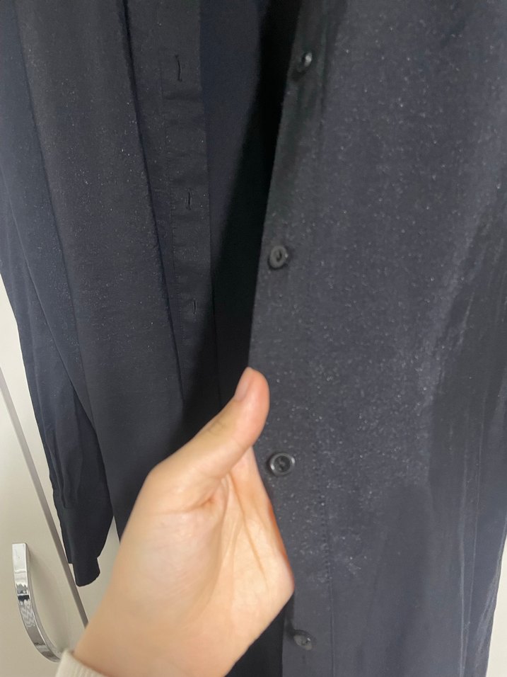 Yırtmaçlı Siyah Kadın uzun Gömlek - Görsel 4