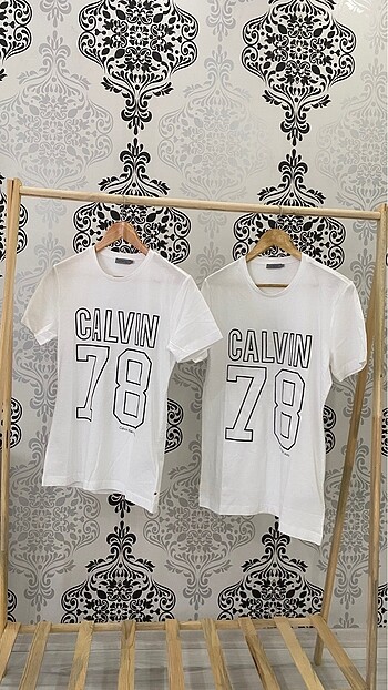 s Beden Orjinal Calvin Klein tshirt.