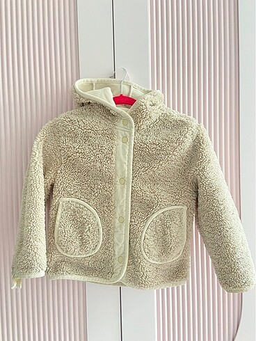 Zara peluş mont
