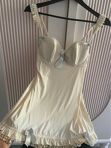 La senza gecelik