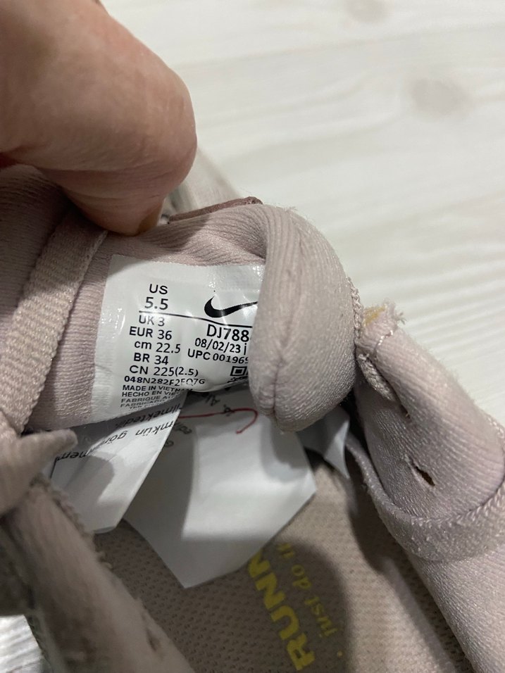 Nike spor ayakkanı - Görsel 4