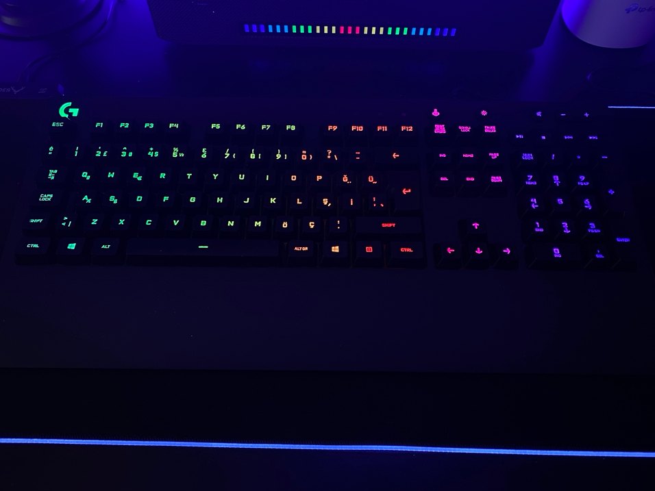 Çok Renkli Işıklı Klavye Logitech G213 - Görsel 3