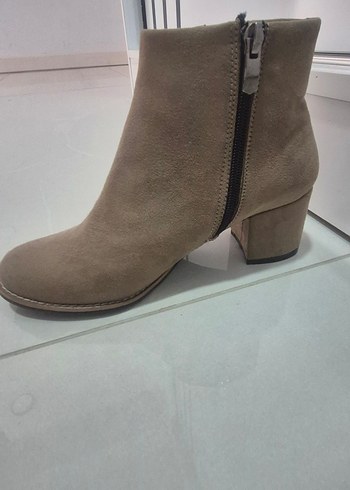 Bej Süet Kadın Topuklu Bot - Görsel 7