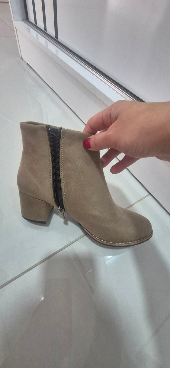 Bej Süet Kadın Topuklu Bot - Görsel 5