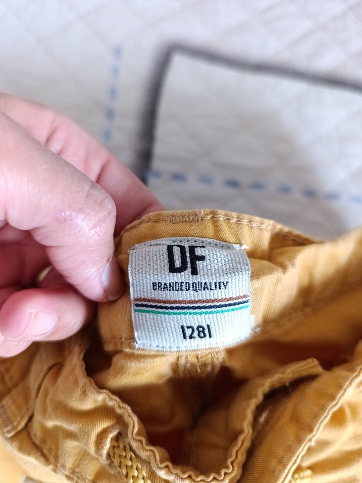 Erkek Sarı Kemerli Rahat Kesim Şort - Görsel 2