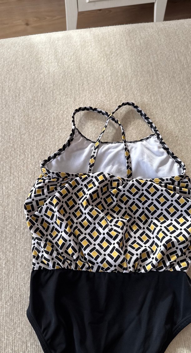 Altı yaş kız çocuk mayo - Görsel 3