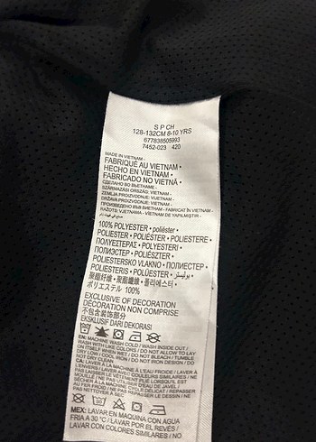 Nike Jordan Siyah Kırmızı Kapüşonlu Erkek Çocuk Mont - Görsel 4