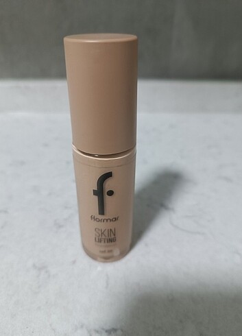 flormar skin lifting fondöten