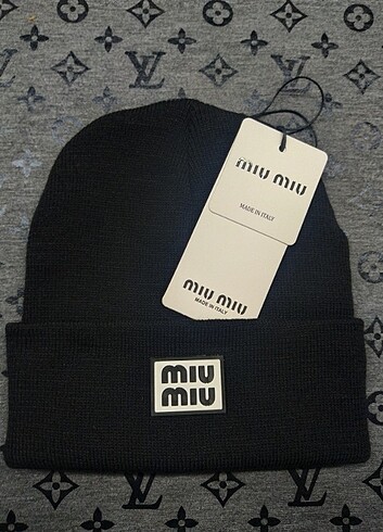  Beden Miu miu bere 2 adet 
