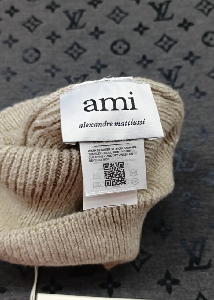 Ami paris bere  bej rengi  - Görsel 2